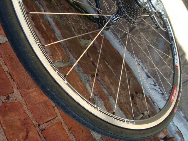 Pristine condition Scapin Avus carbon Ultegra10 triple DT Swiss wheels -ITALY - Fresh Stock Dated December 2025