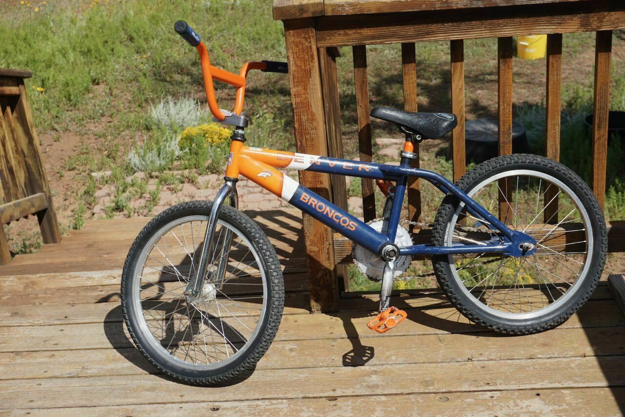 OLD SCHOOL VINTAGE FREESTYLE BMX DENVER BRONCOS NFL BIKE BICYCLE BEEFY FRAME - Fresh Stock Dated January 2026