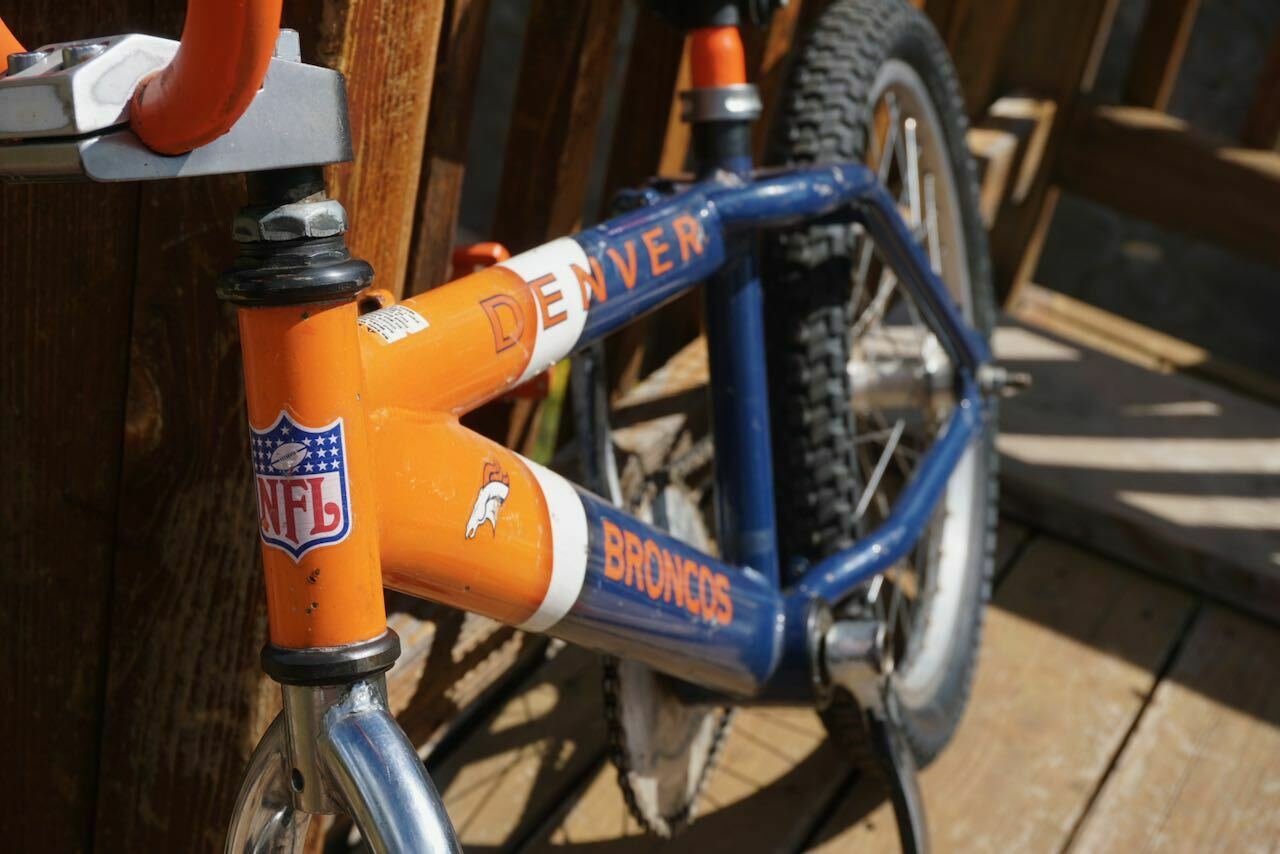 OLD SCHOOL VINTAGE FREESTYLE BMX DENVER BRONCOS NFL BIKE BICYCLE BEEFY FRAME - Fresh Stock Dated January 2026
