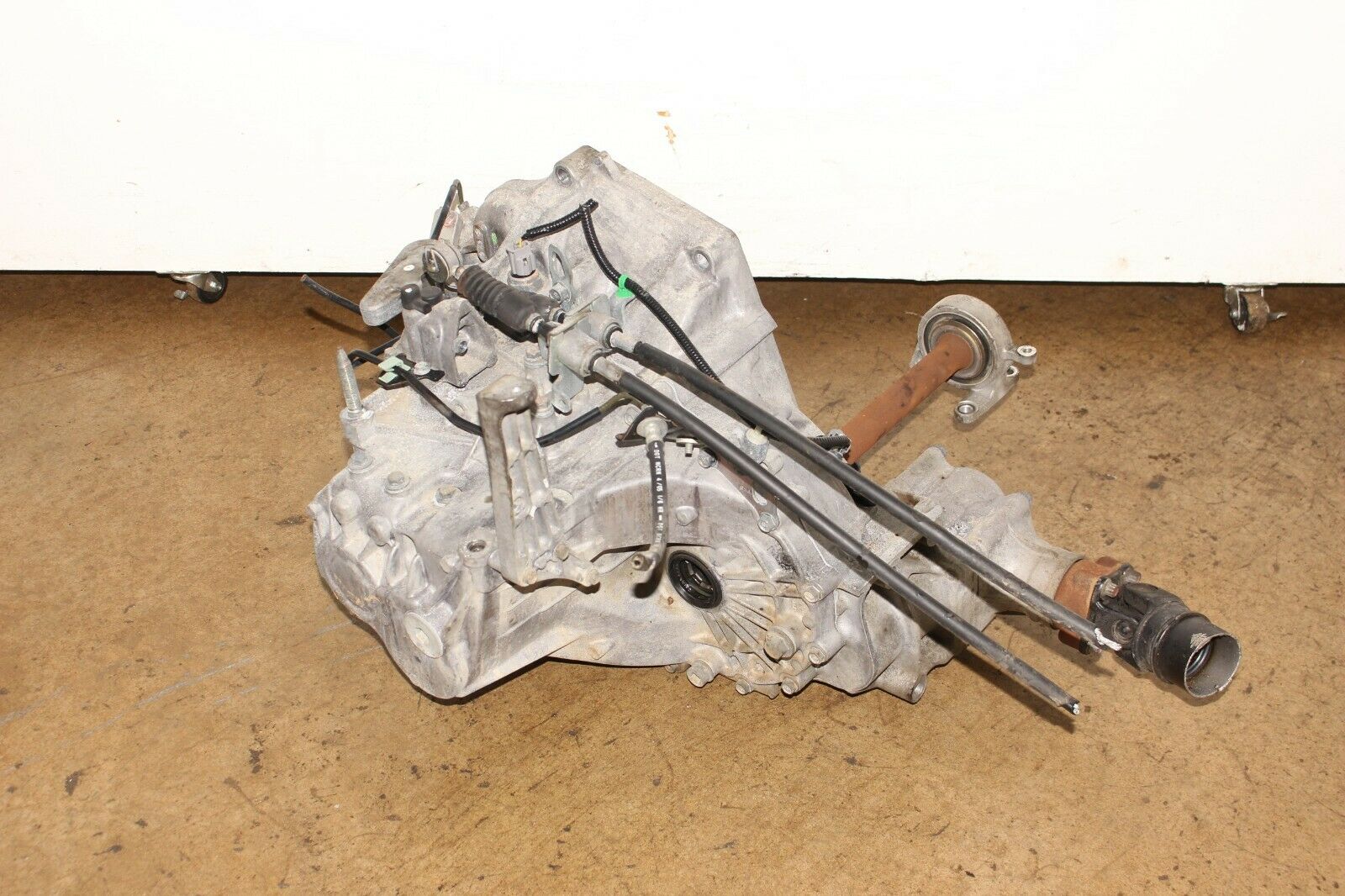 02 03 04 05 06 HONDA CR-V 5 SPEED AWD MANUAL TRANSMISSION JDM K24A K24A2 - Fresh Stock Dated December 2025