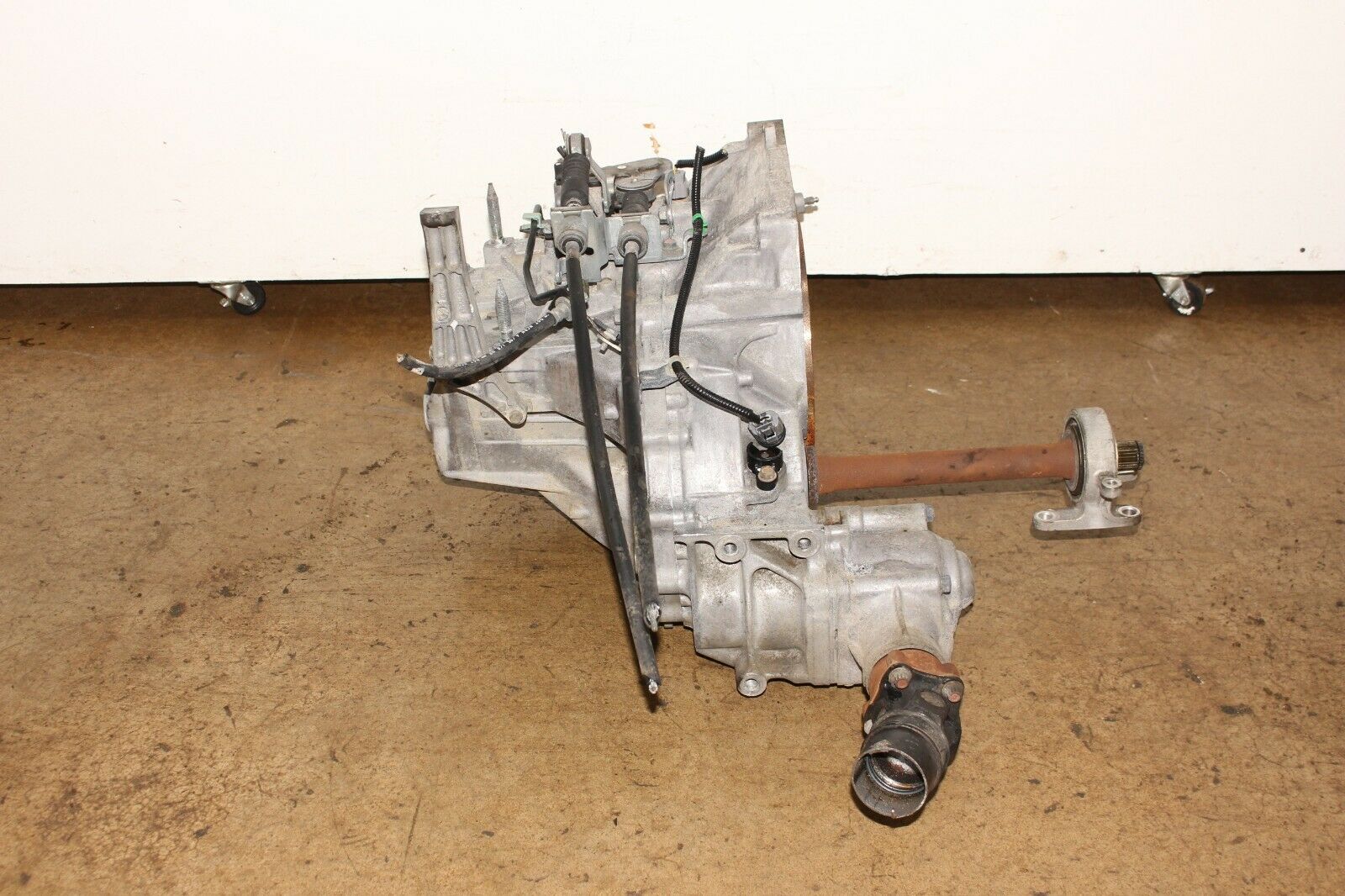 02 03 04 05 06 HONDA CR-V 5 SPEED AWD MANUAL TRANSMISSION JDM K24A K24A2 - Fresh Stock Dated December 2025