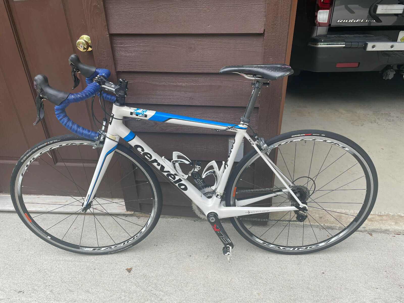 Cervelo r3 Complete Bike - Fresh Stock Dated December 2025