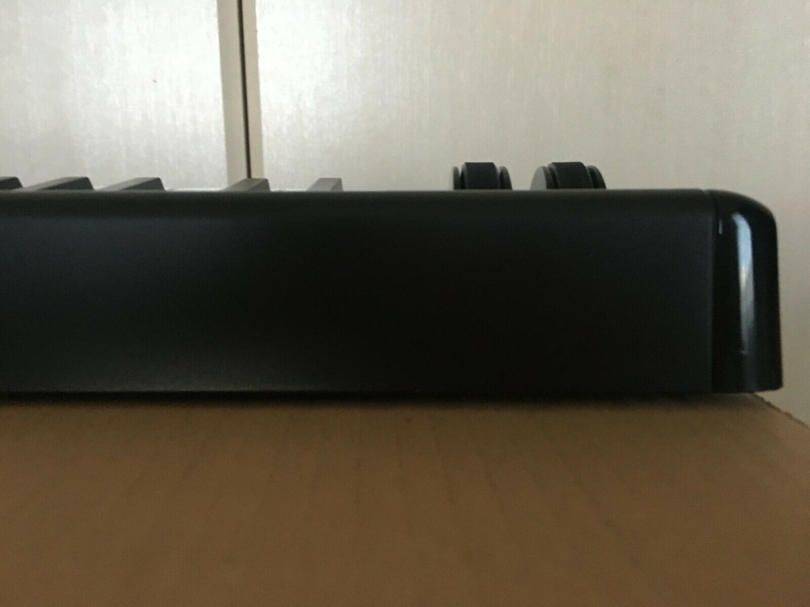 Korg MICROKEY2-37 MIDI USB Keyboard Piano Controller TESTED WORK free shipping - Fresh Stock Dated December 2025