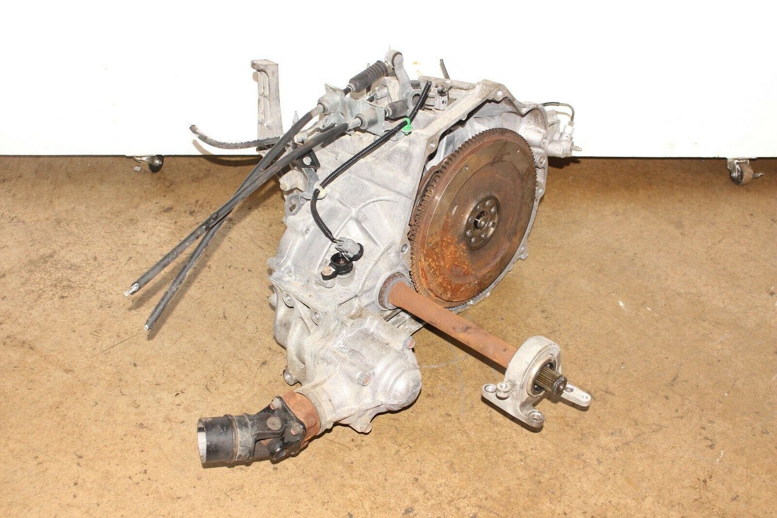 02 03 04 05 06 HONDA CR-V 5 SPEED AWD MANUAL TRANSMISSION JDM K24A K24A2 - Fresh Stock Dated December 2025