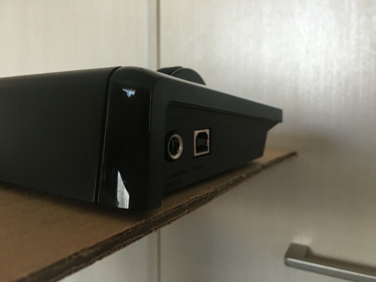 Korg MICROKEY2-37 MIDI USB Keyboard Piano Controller TESTED WORK free shipping - Fresh Stock Dated December 2025