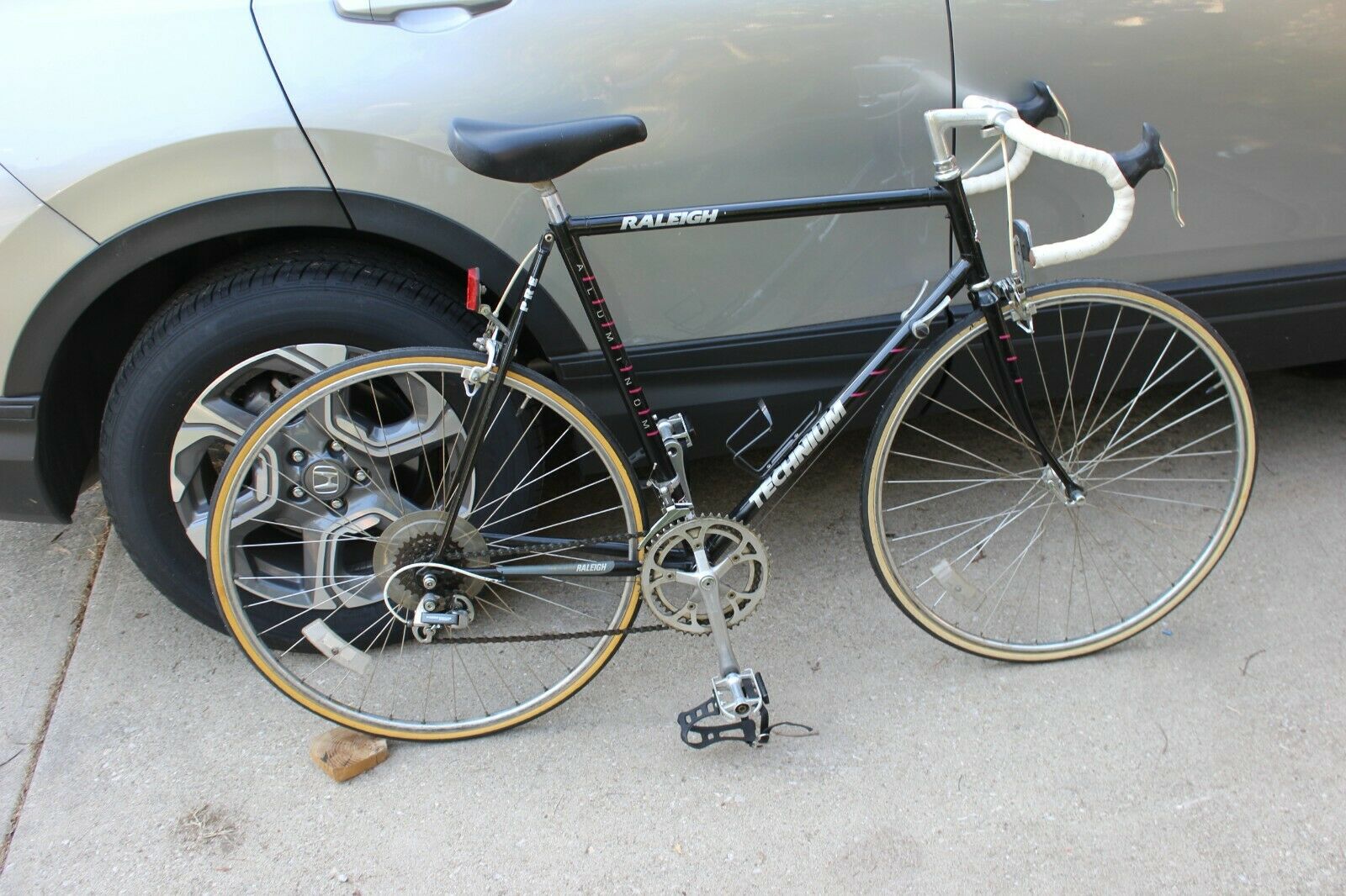 Vintage 1989 Rayleigh Technium PREstige Road Bike - 58cm Made in USA - Fresh Stock Dated December 2025