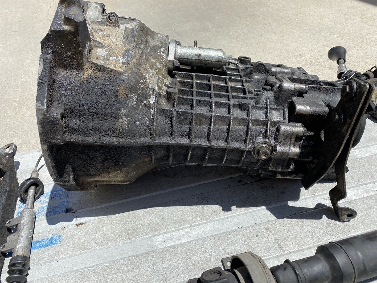 1988 BMW E28 528e Getrag 260 5 Speed M/T Manual Transmission M20 B27 525 E30 325 - Fresh Stock Dated December 2025