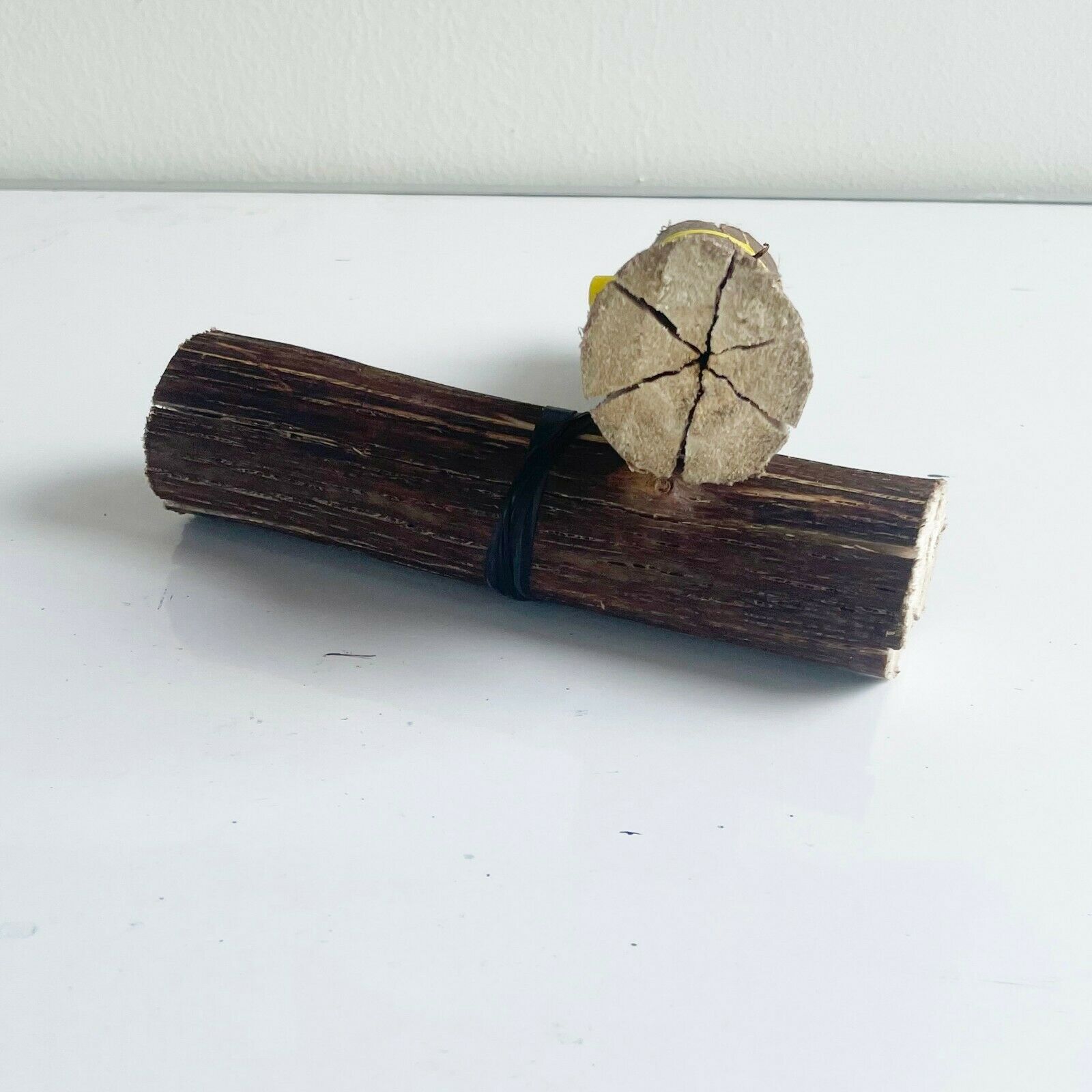 Ceylon Cinnamon  Firewood High Quality Pure Natural NEW - Fresh Stock Dated December 2025