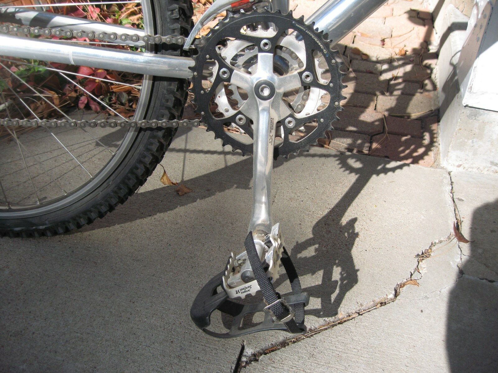 Men's Caloi Team XT X-C series 21 speed bicycle - Fresh Stock Dated December 2025