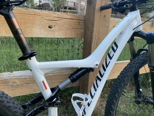 Specialized Rumor 29er (medium frame) MTB Full Suspension, Hydraulic Disc Brakes - Fresh Stock Dated December 2025