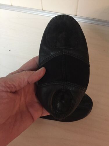 Revolution dancewear Toddler Ballet Shoes black leather girls 13 M - Fresh Stock Dated December 2025