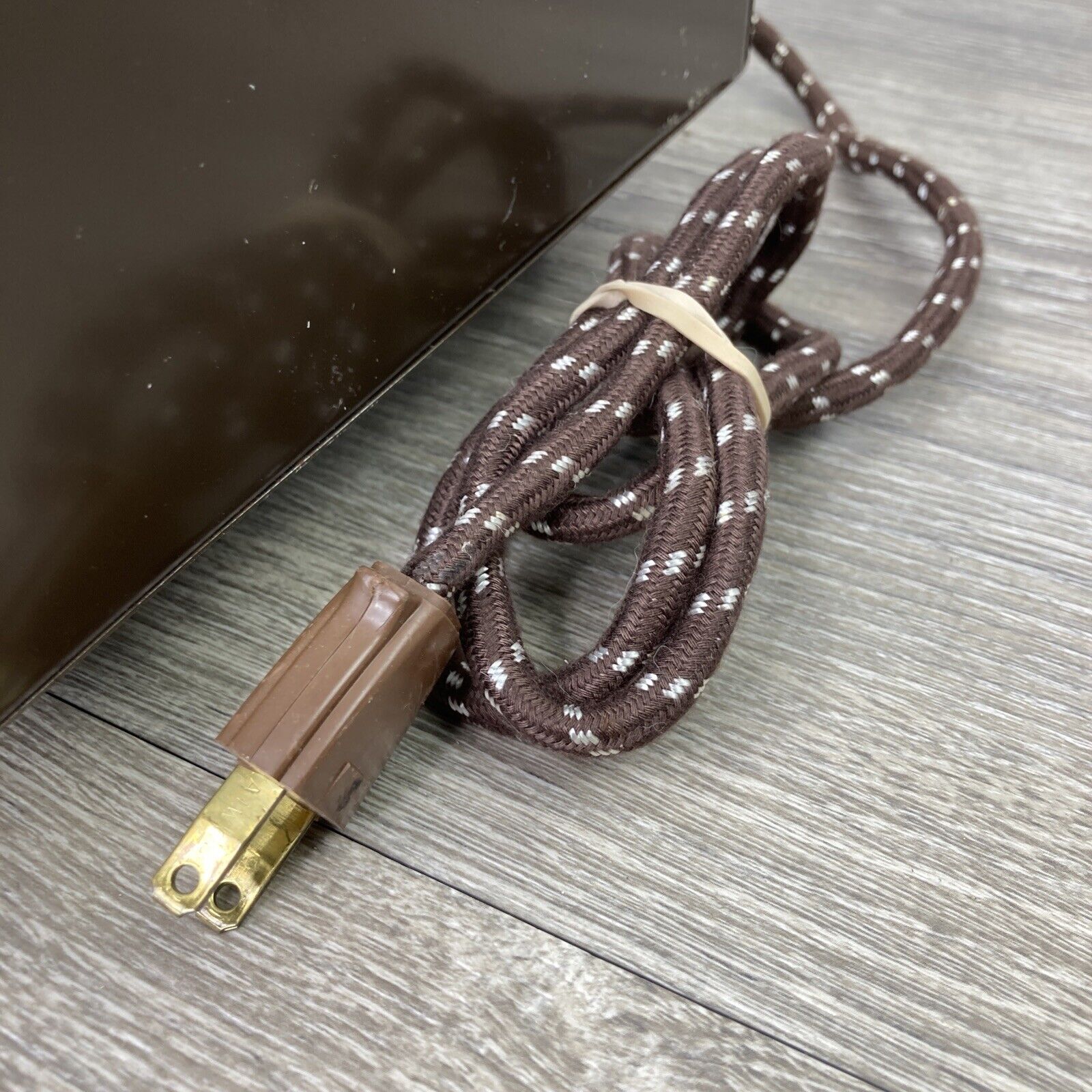 Vintage Toastmaster Deluxe Buffet Range Model 6401 Excellent Shape MCM Retro - Fresh Stock Dated February 2026