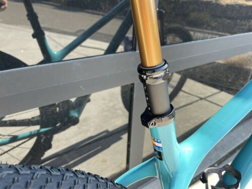 Yeti Arc, Enve M525 - Fresh Stock Dated December 2025