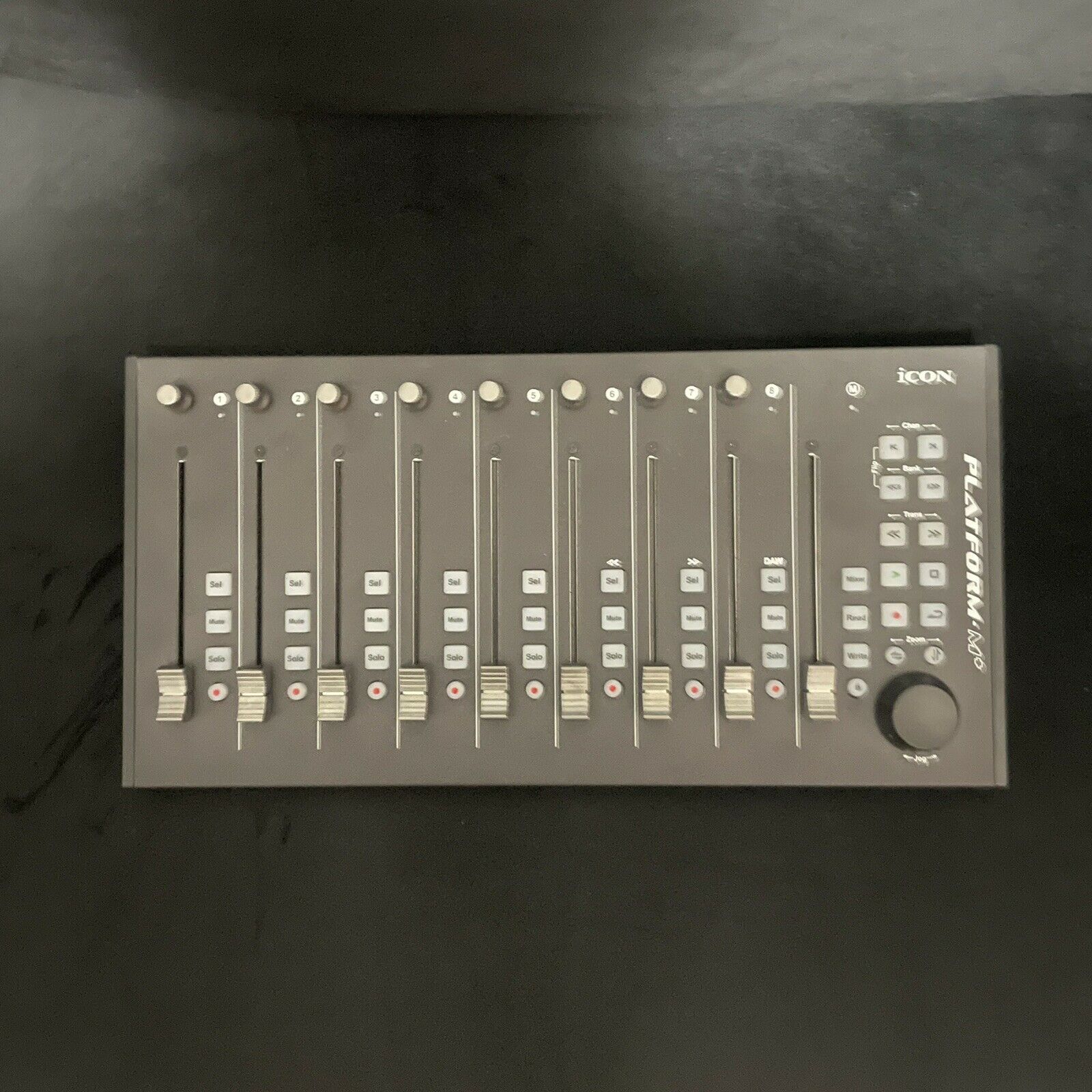 iCon Platform M + w/  iCon Platform D2 - Fresh Stock Dated December 2025