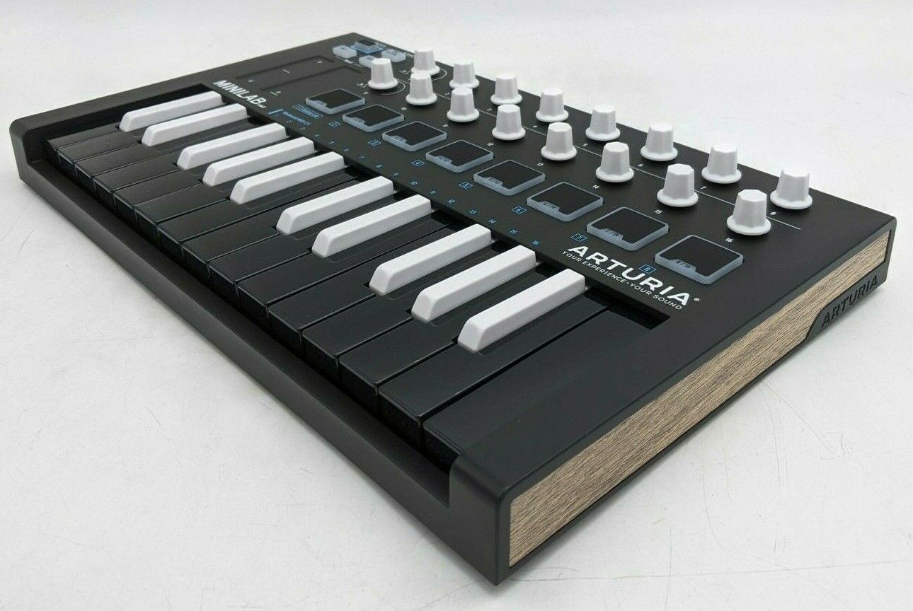 Arturia Minilab MkII Universal Midi Controller 7018400894043316 Black -JCA0299 - Fresh Stock Dated December 2025