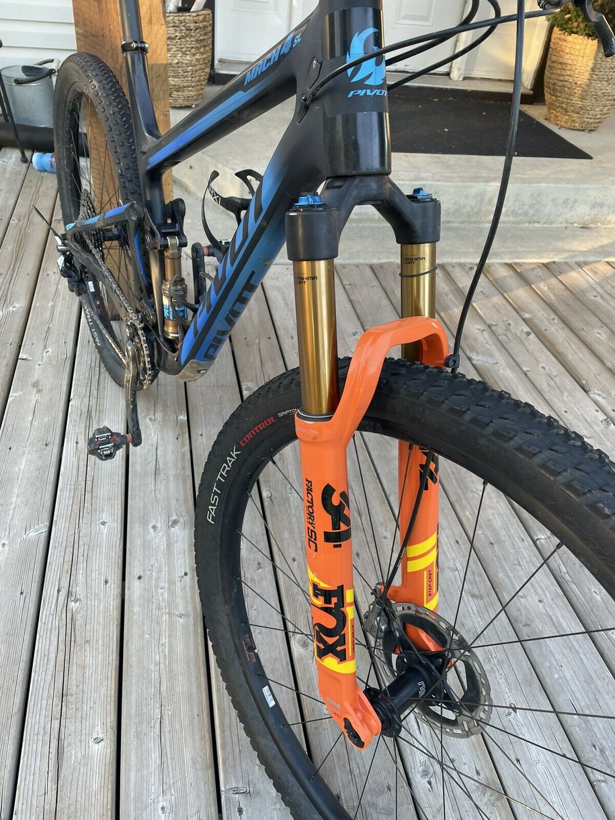 2020 Pivot Mach 4 SL  XTR XL 24 Pounds - Fresh Stock Dated December 2025