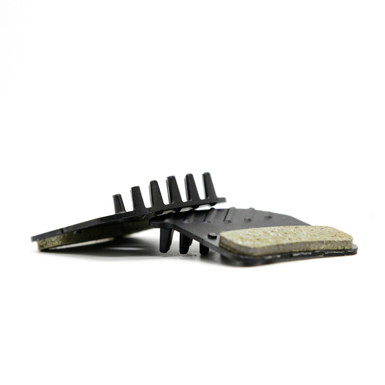 Shimano H03A 4-Piston Resin Cooling Fin IceTech Disc Brake Pads  BR-M8020 - Fresh Stock Dated December 2025