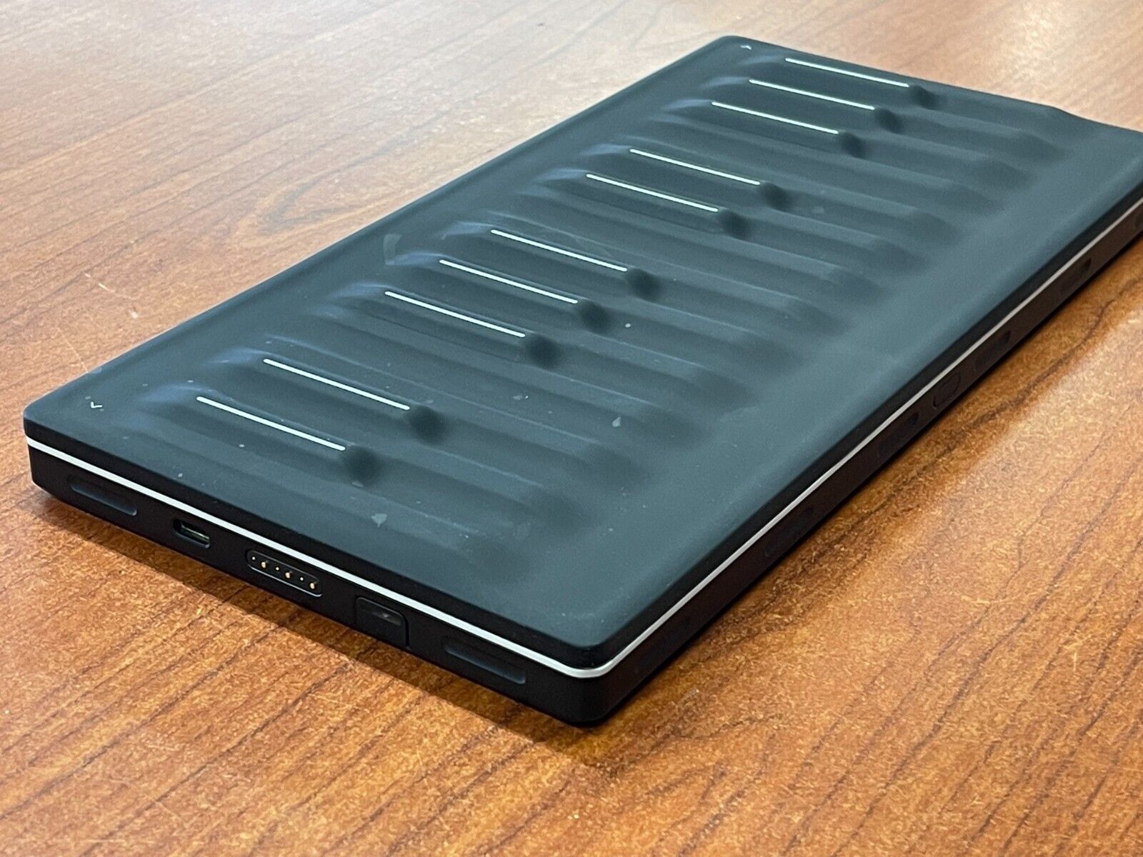 ROLI Seaboard Block Expressive Keyboard Controller - Black BLOCKS MODULAR MUSIC - Fresh Stock Dated December 2025