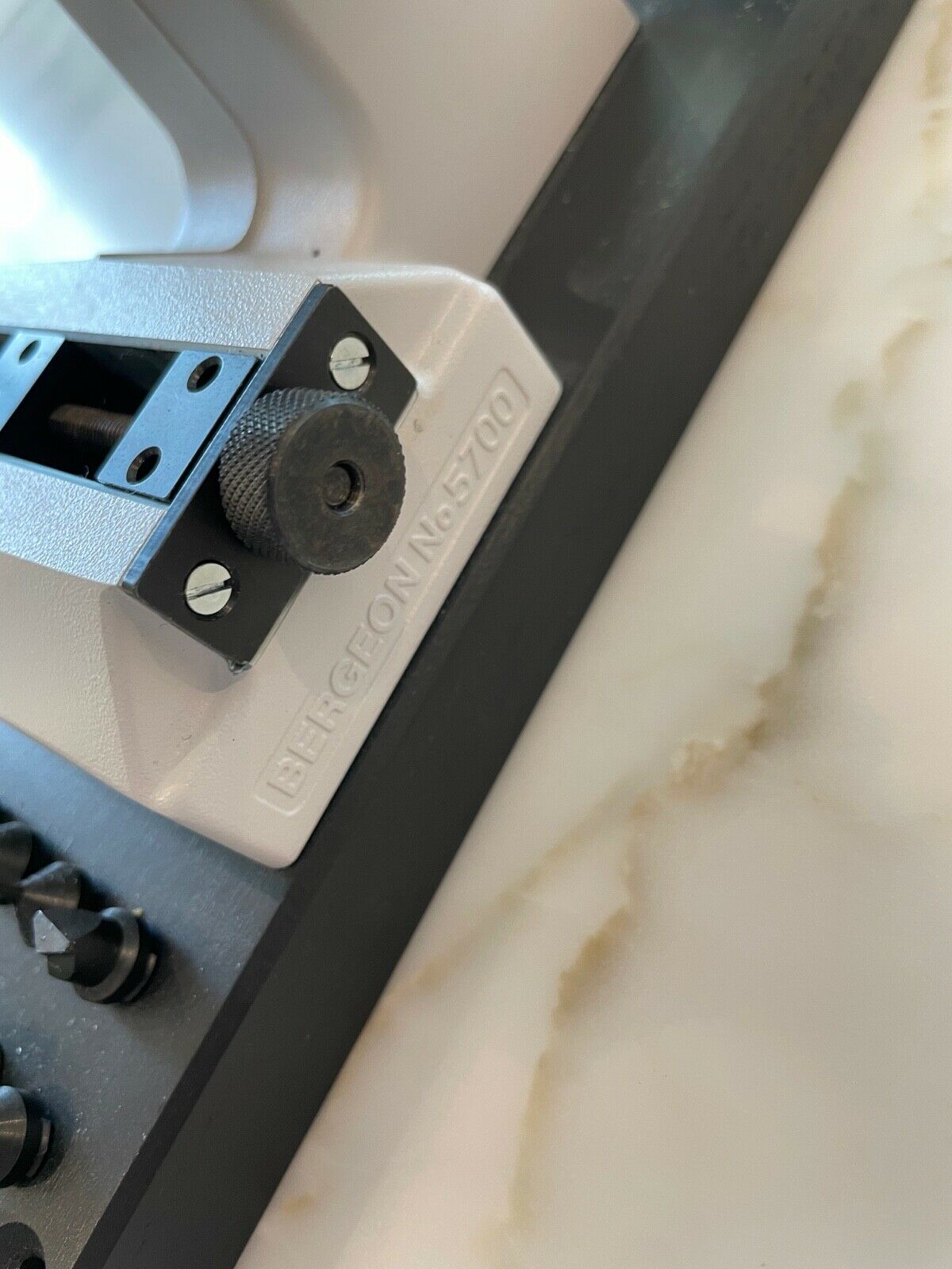 Bergeon 5700 Waterproof Watch Case Repair kit with 6 5700-62-6 Suction heads - Fresh Stock Dated December 2025