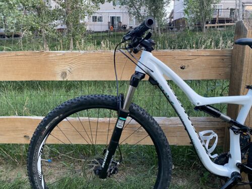 Specialized Rumor 29er (medium frame) MTB Full Suspension, Hydraulic Disc Brakes - Fresh Stock Dated December 2025