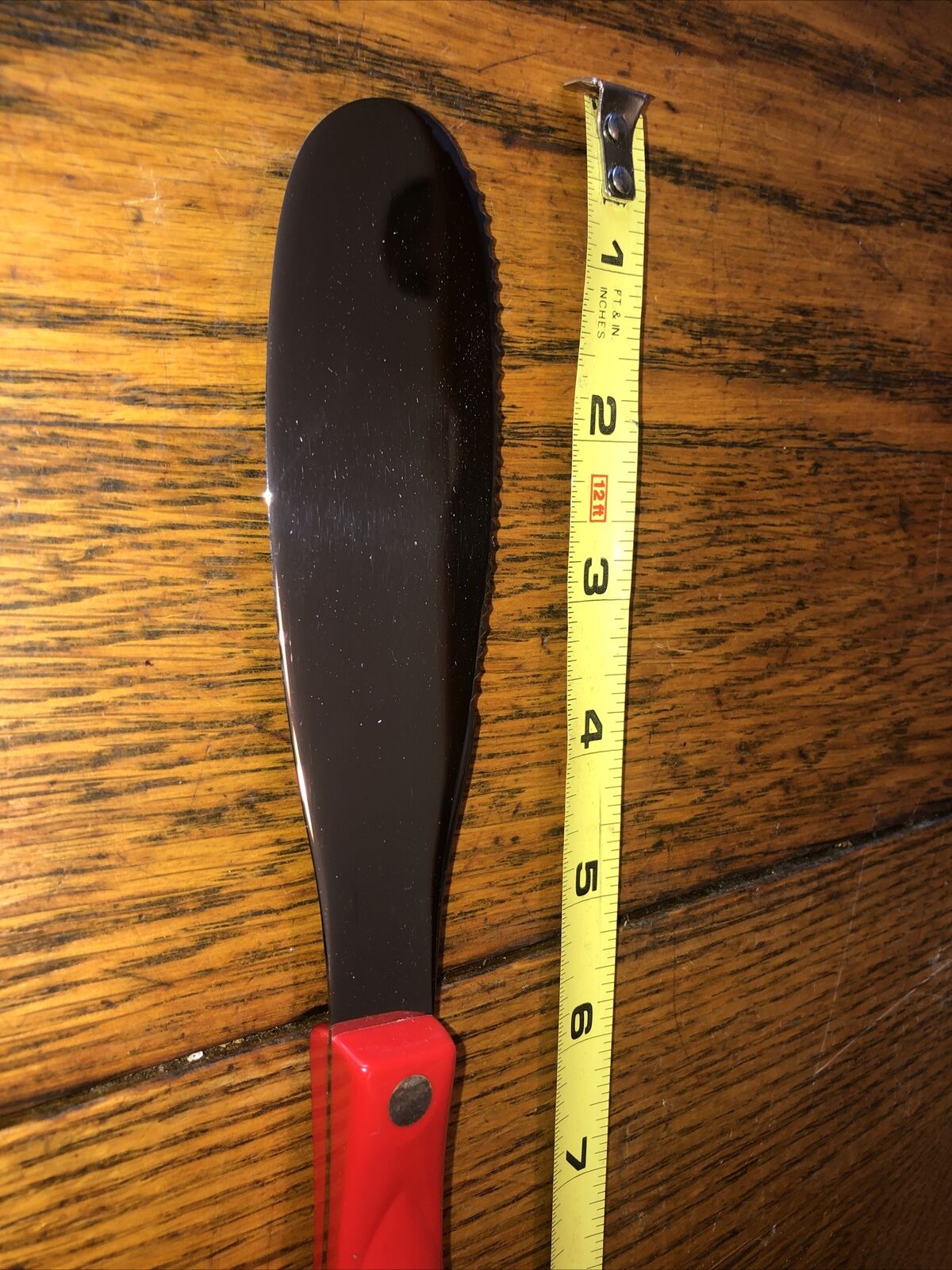 CUTCO 1768 SPREADER KNIFE SPATULA RED HANDLE ENGRAVED-NEW - Fresh Stock Dated January 2026