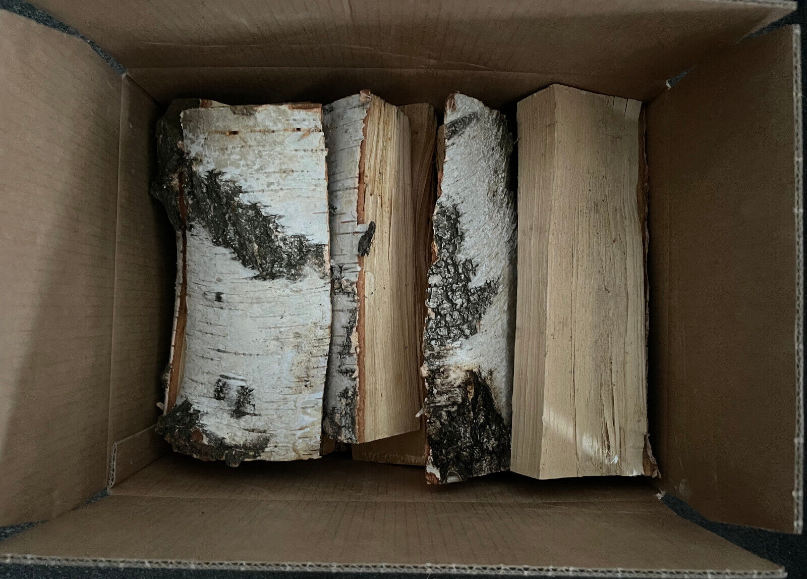 Firewood Fire Wood Grillholz Ofenvertig Birch Tree Ash Hardwood 22lbs - Fresh Stock Dated January 2026