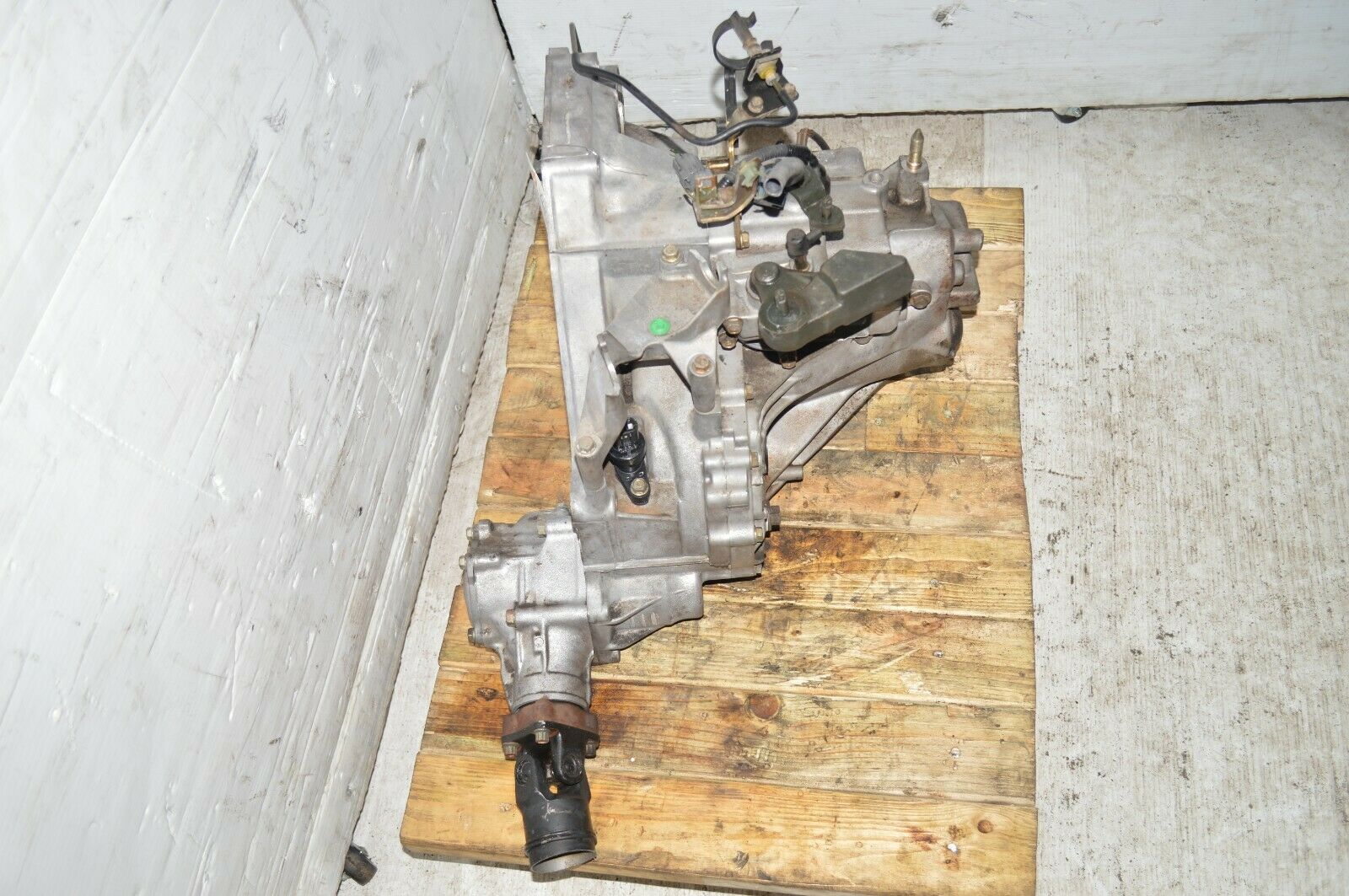 JDM HONDA CRV 97 98 99 2000 2001 B20B 5 SPEED AWD MANUAL TRANSMISSION M/T TRANS - Fresh Stock Dated December 2025