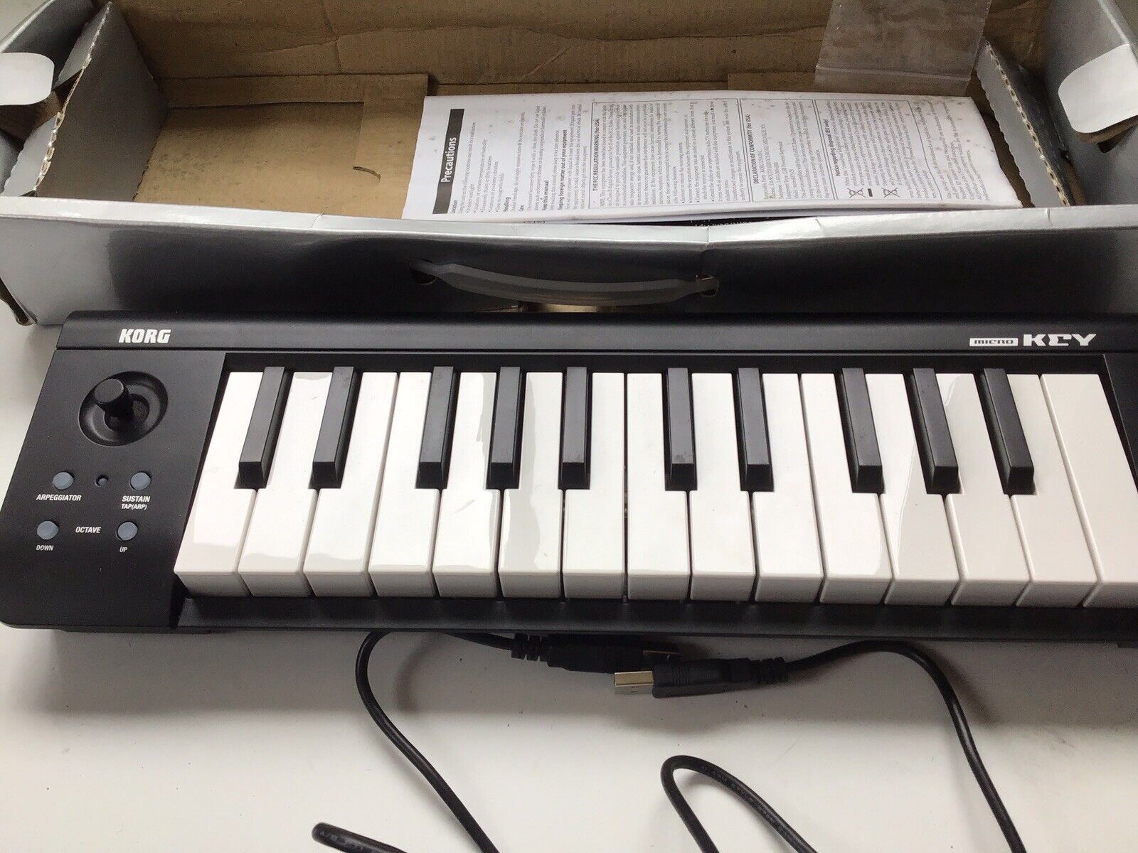 Korg microKEY 25 Piano Keyboard With Usb Cable  (NOT AIR) Midi Controller - Fresh Stock Dated December 2025