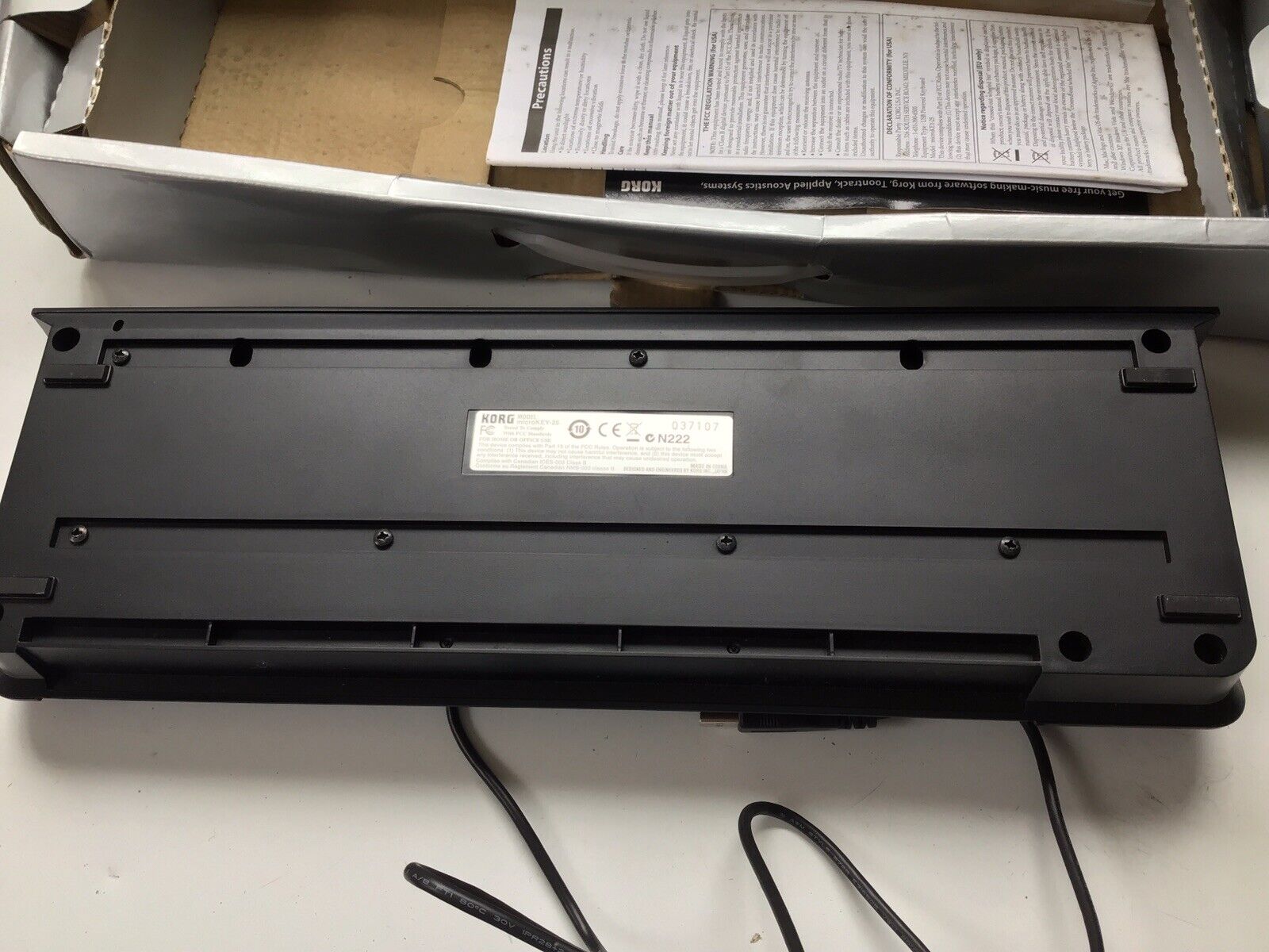 Korg microKEY 25 Piano Keyboard With Usb Cable  (NOT AIR) Midi Controller - Fresh Stock Dated December 2025