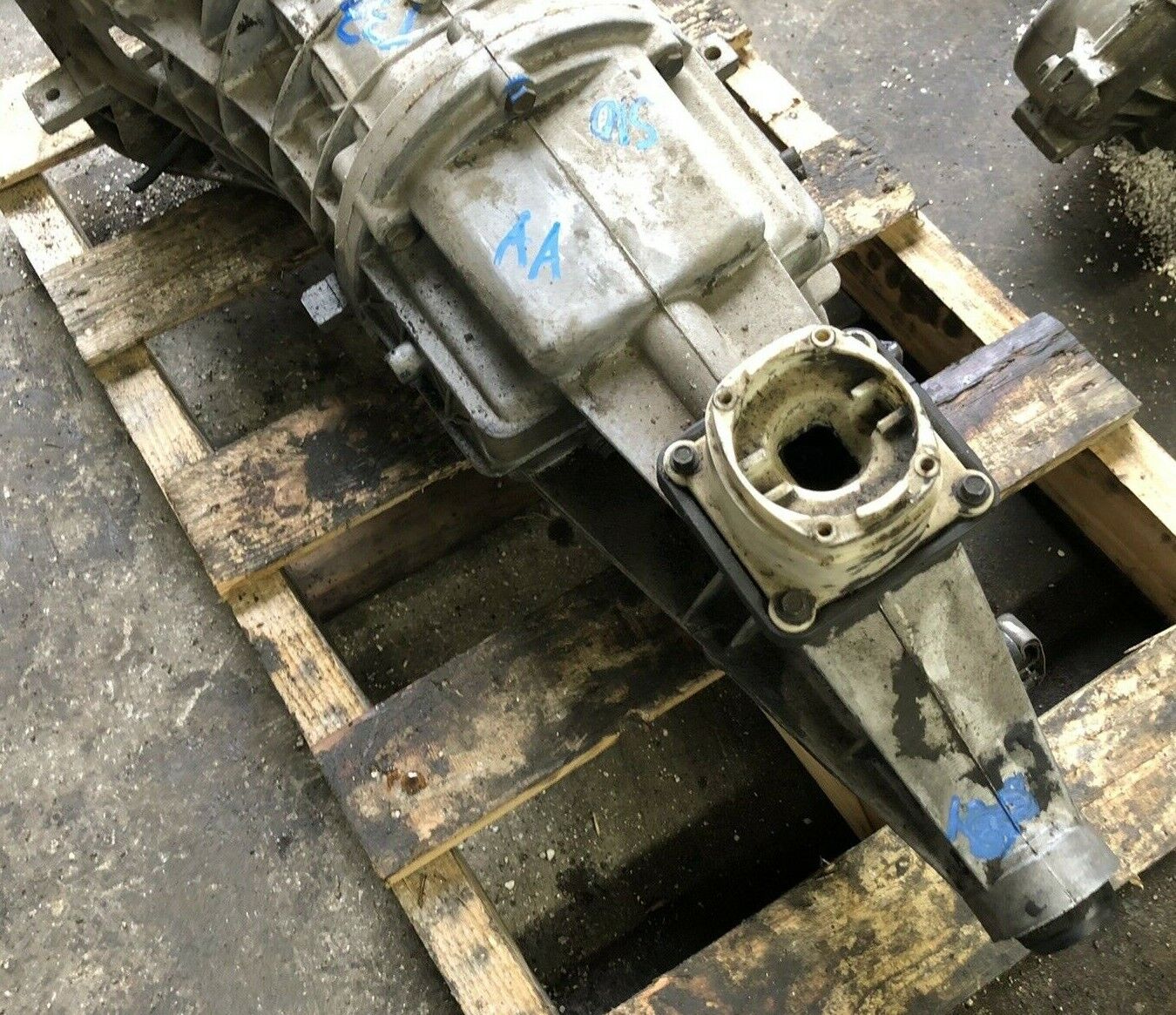 1996-1999 Chevrolet S10 Sonoma Hombre 2.2 5 Speed Manual Transmission 2wd 103k - Fresh Stock Dated December 2025