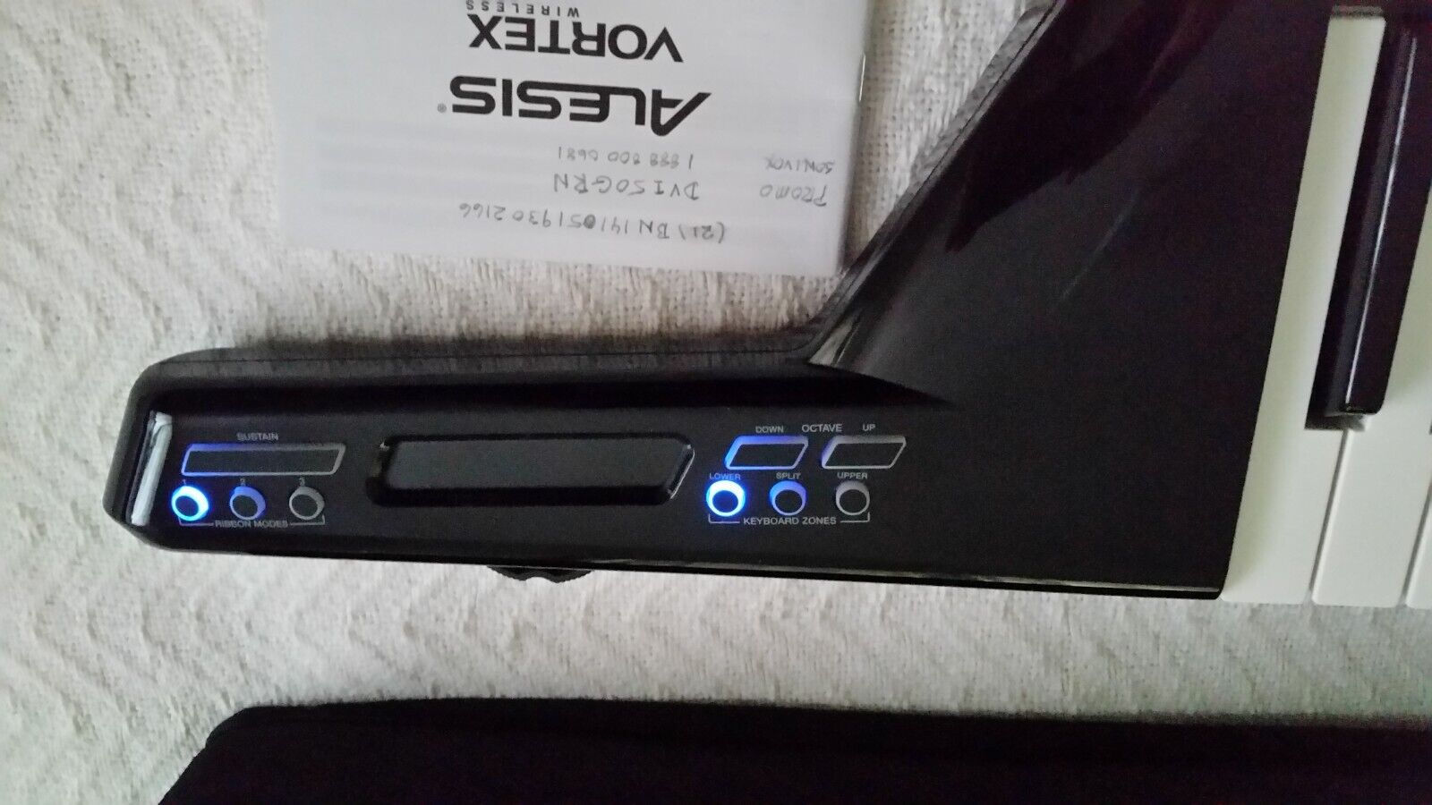 Alesis Vortex Black 37 Key Wireless USB/MIDI Keytar Controller with dongle/case - Fresh Stock Dated December 2025