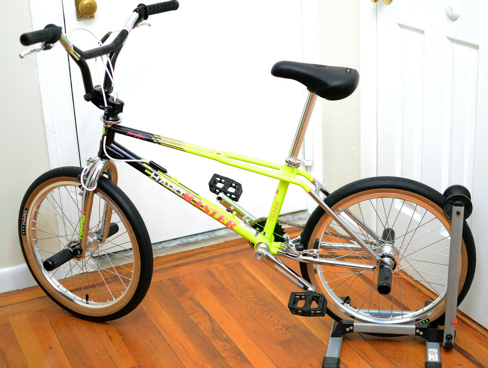 2017 Haro Lineage Team Master - ( Black / Yellow ) 20.5