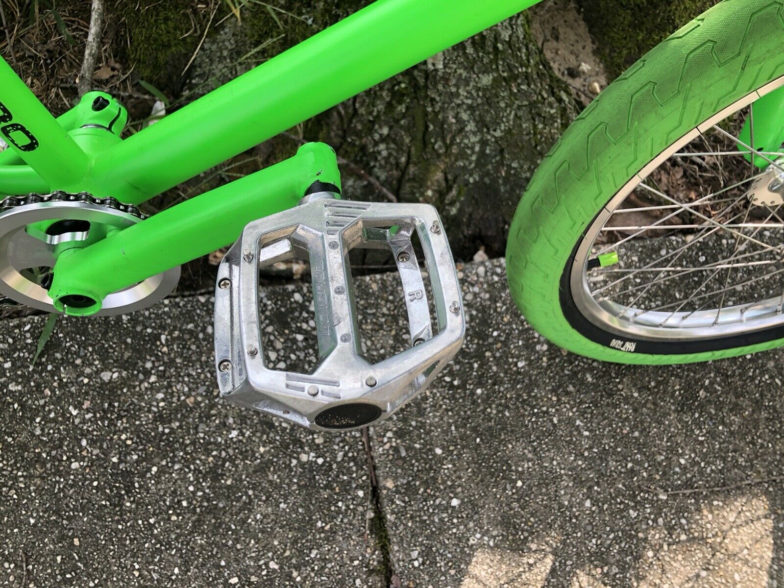 Haro Zebra BMX freestyle - Fresh Stock Dated December 2025