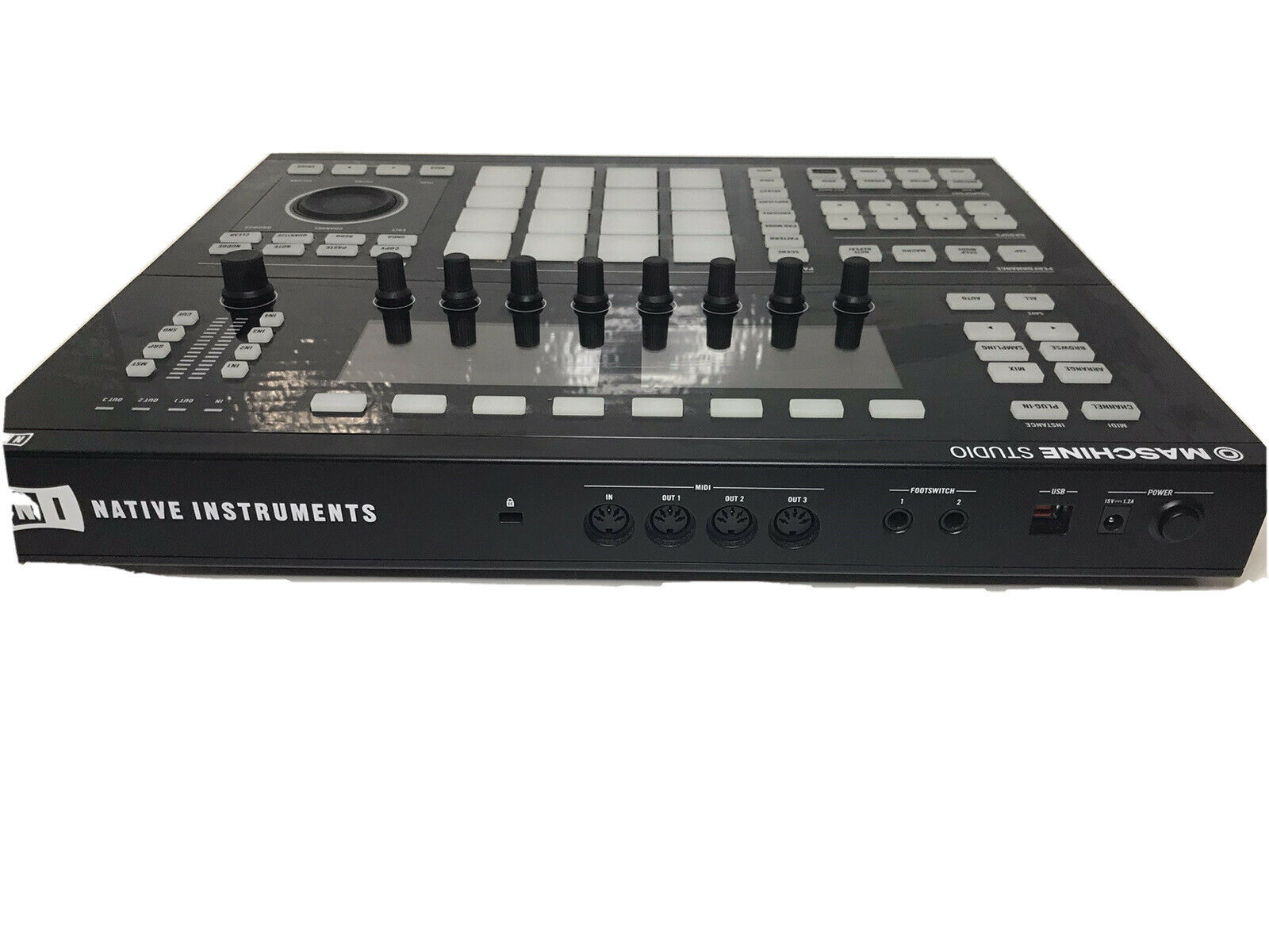 Native Instruments Maschine Studio Black Ver.2 W/ Komplete Selection - Fresh Stock Dated December 2025