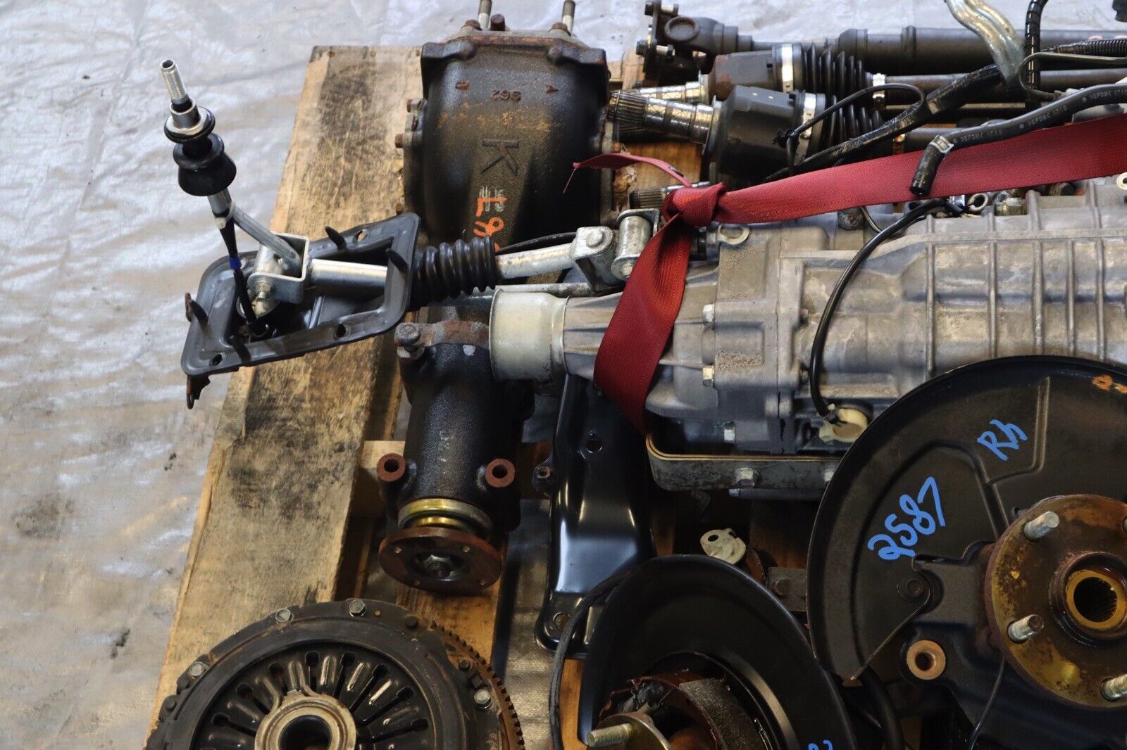 2018 SUBARU WRX STI EJ257 OEM 6 SPEED TRANSMISSION SWAP TY856UW6AA 26,489 MILES - Fresh Stock Dated December 2025