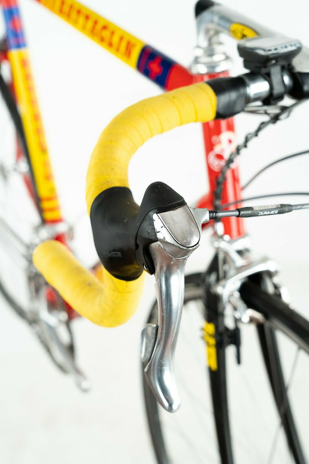 BATTAGLIN AMICA CHIPS TEAM BIKE SHIMANO DURA ACE 9s SPEED SPEED ROAD VINTAGE OLD - Fresh Stock Dated January 2026