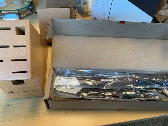 Wusthof Gourmet - 7 Pc. Starter Knife Block 1095070703 in retail box - Fresh Stock Dated January 2026