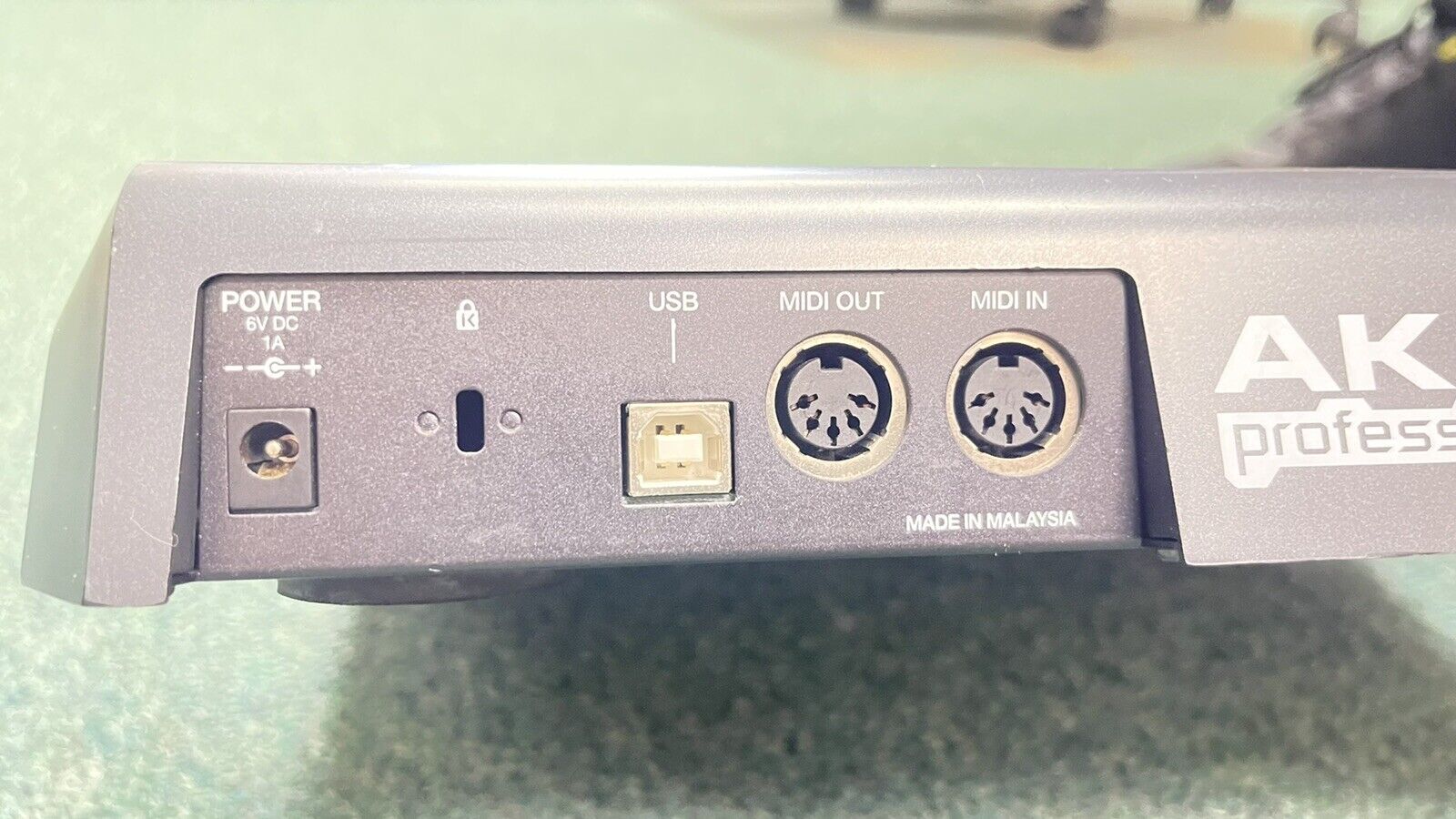 Akai Professional MPD26 Midi Pad Controller with 16 MPC Pads - Fresh Stock Dated December 2025