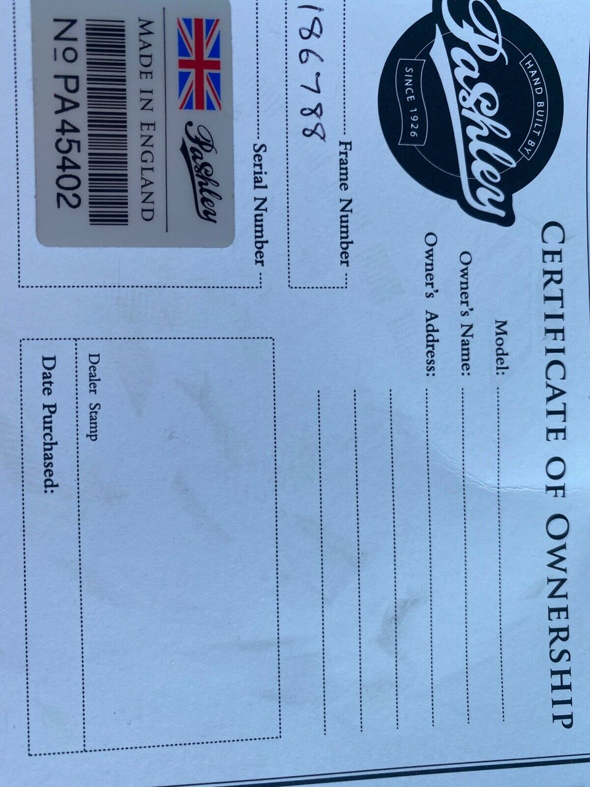 pashley Speed 5 bicycle - Perfect condition - Rarely used - Includes wood stand - Fresh Stock Dated December 2025