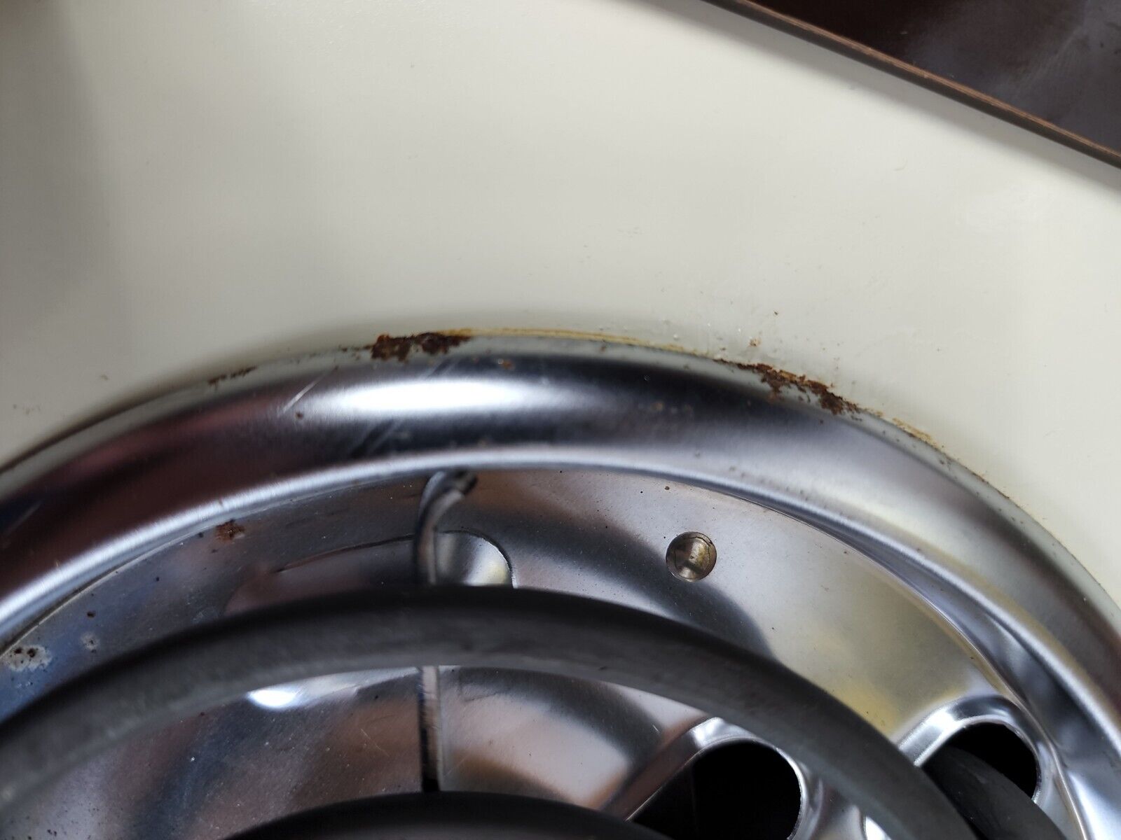 Vintage Model 702 Munsey 2 Burner Buffet Range with Original Box.  Almond color - Fresh Stock Dated February 2026