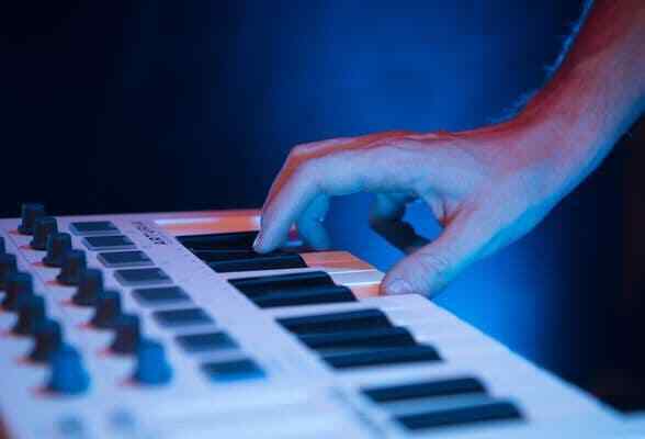 Arturia 230501 MiniLab MKII 25 Slim Keyboard Controller - Fresh Stock Dated December 2025