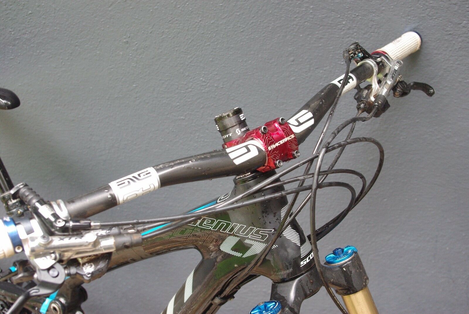 M Scott Genius LT 10 Enve carbon full suspension Fox talas 36 180/185mm  xtr xx - Fresh Stock Dated December 2025