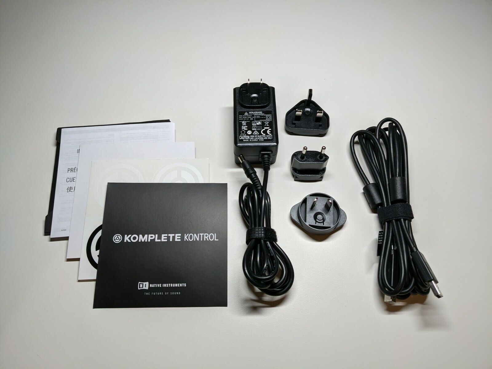 Native Instruments Komplete Kontrol S88 MK2 Keyboard - No Reserve! - Fresh Stock Dated December 2025