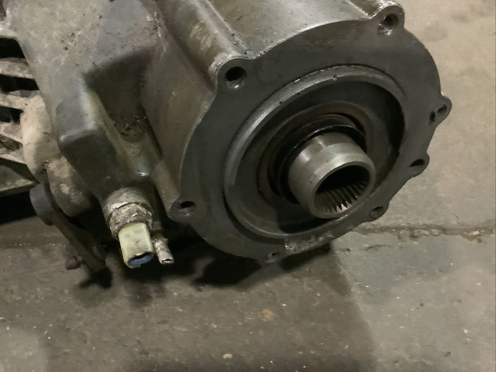 1987-1997 FORD F-SERIES TRUCK BORG WARNER BW1356 COMPLETE MANUAL TRANSMISSION - Fresh Stock Dated January 2026