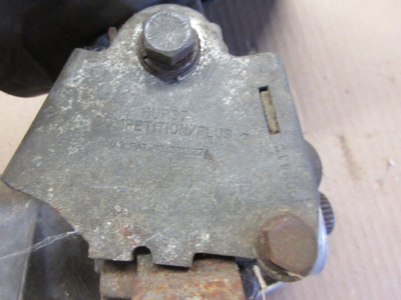 1970 CHEVROLET MUNCIE M22 NO VIN ALL ORINGNAL UNTOUCHED WITH SHIFTER POB25C - Fresh Stock Dated December 2025