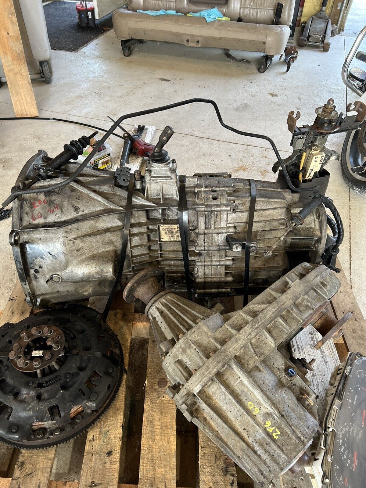 2003.5-2007 Ford Super duty F250 F350 6.0L powerstroke ZF6 Complete Swap 4x4 - Fresh Stock Dated December 2025