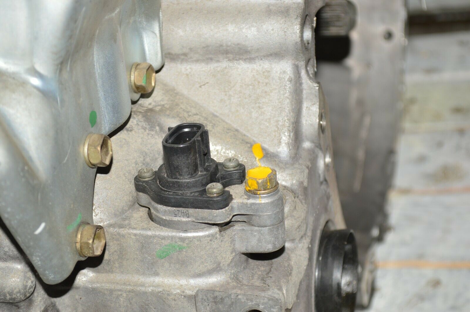 JDM 2003-2008 TOYOTA COROLLA MATRIX C60 5 SPEED MANUAL TRANSMISSION 1ZZ-FE 1.8L - Fresh Stock Dated December 2025