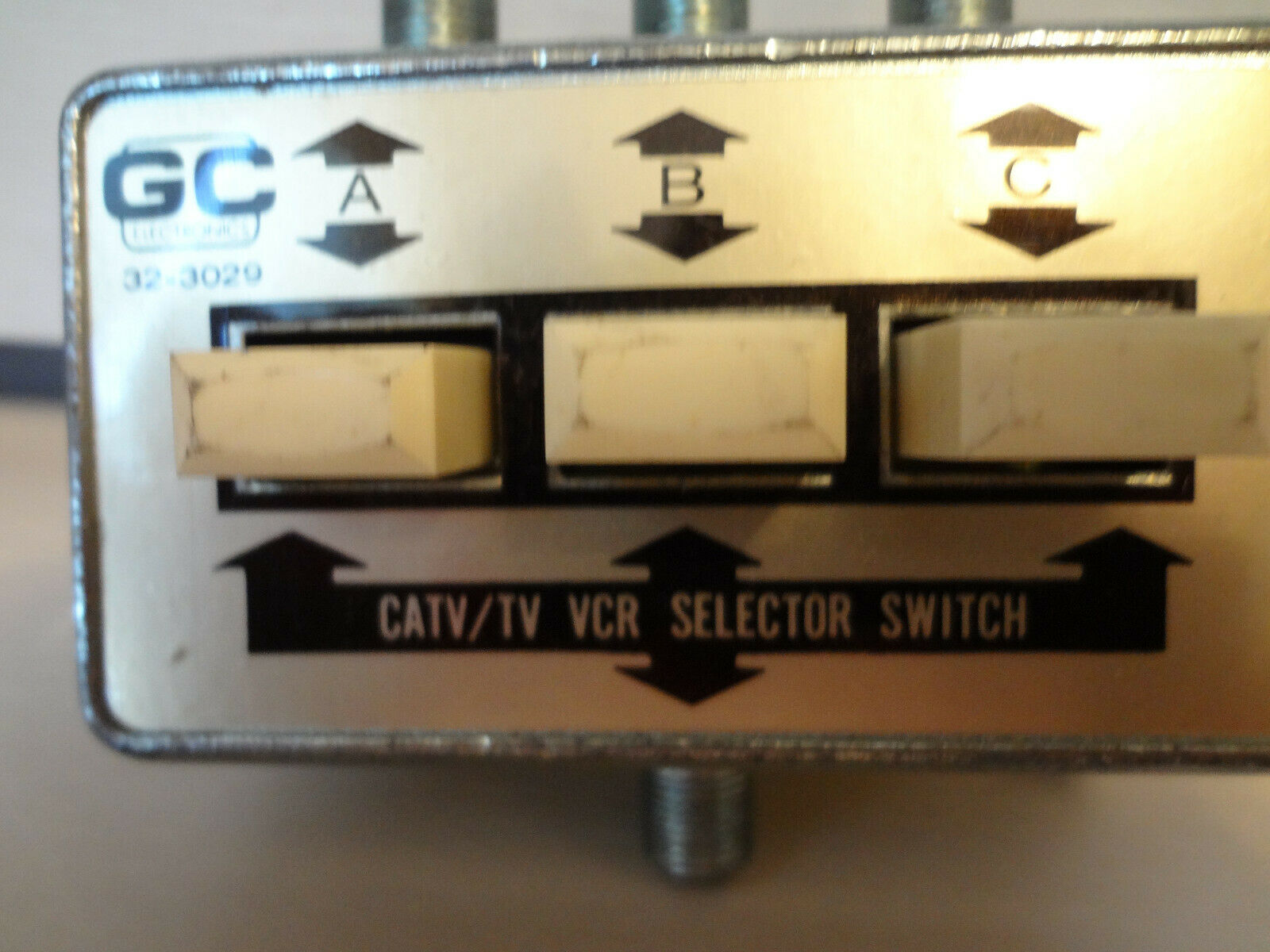 GC Electronics 32-3029 CATV/TV VCR Selector Switch - Fresh Stock Dated December 2025