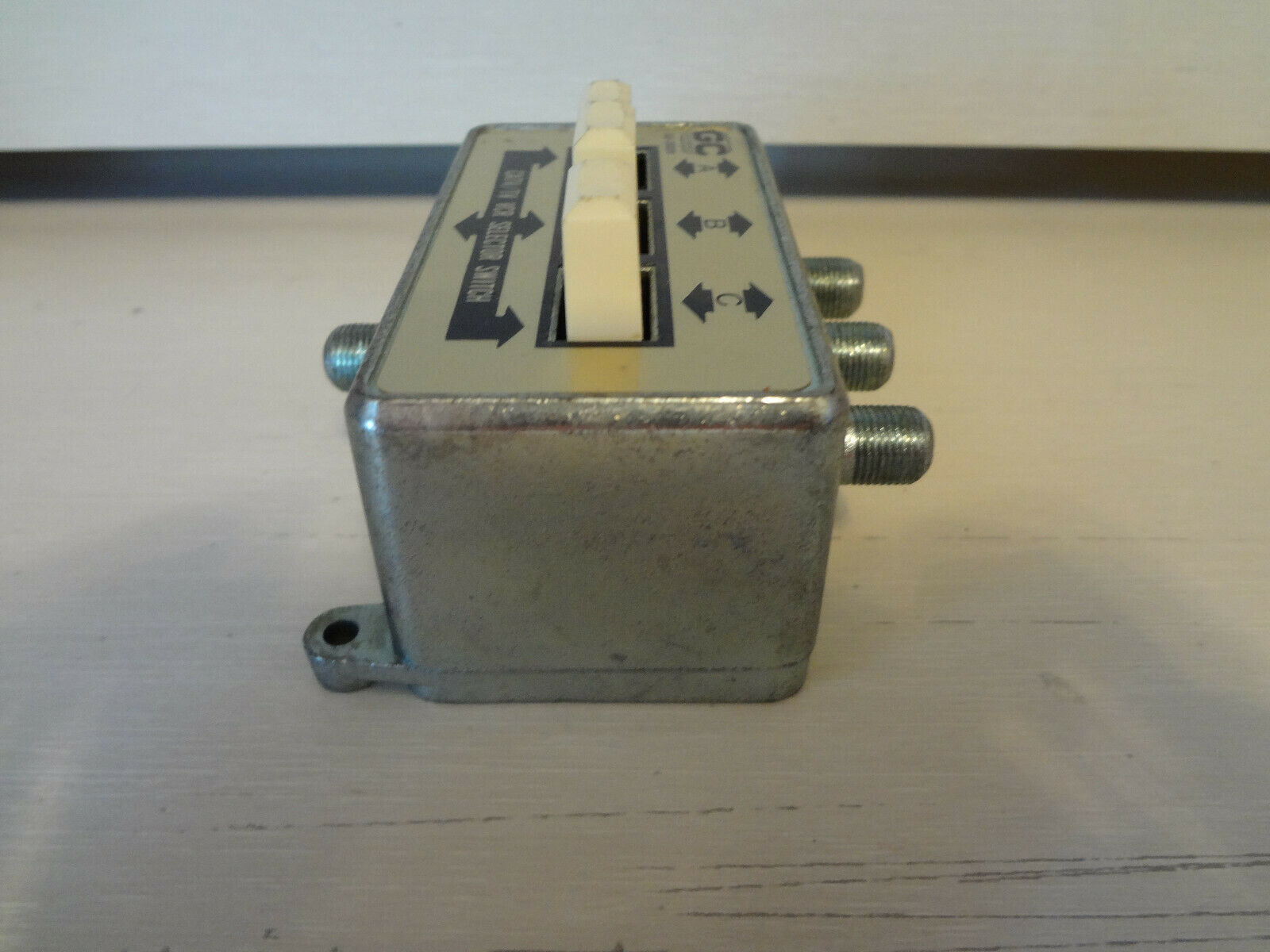 GC Electronics 32-3029 CATV/TV VCR Selector Switch - Fresh Stock Dated December 2025