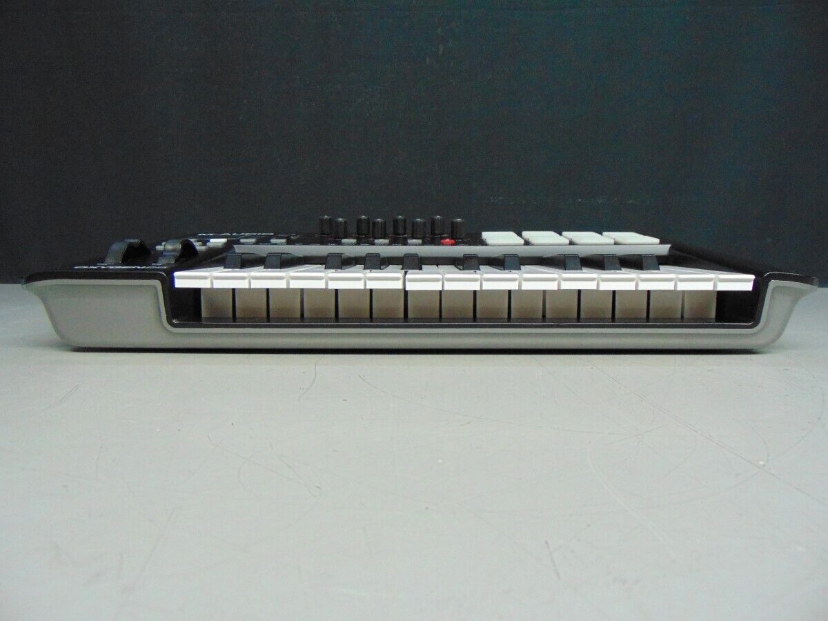 M-Audio Oxygen 25 MkIV USB Keyboard Controller (MB1030948) - Fresh Stock Dated December 2025